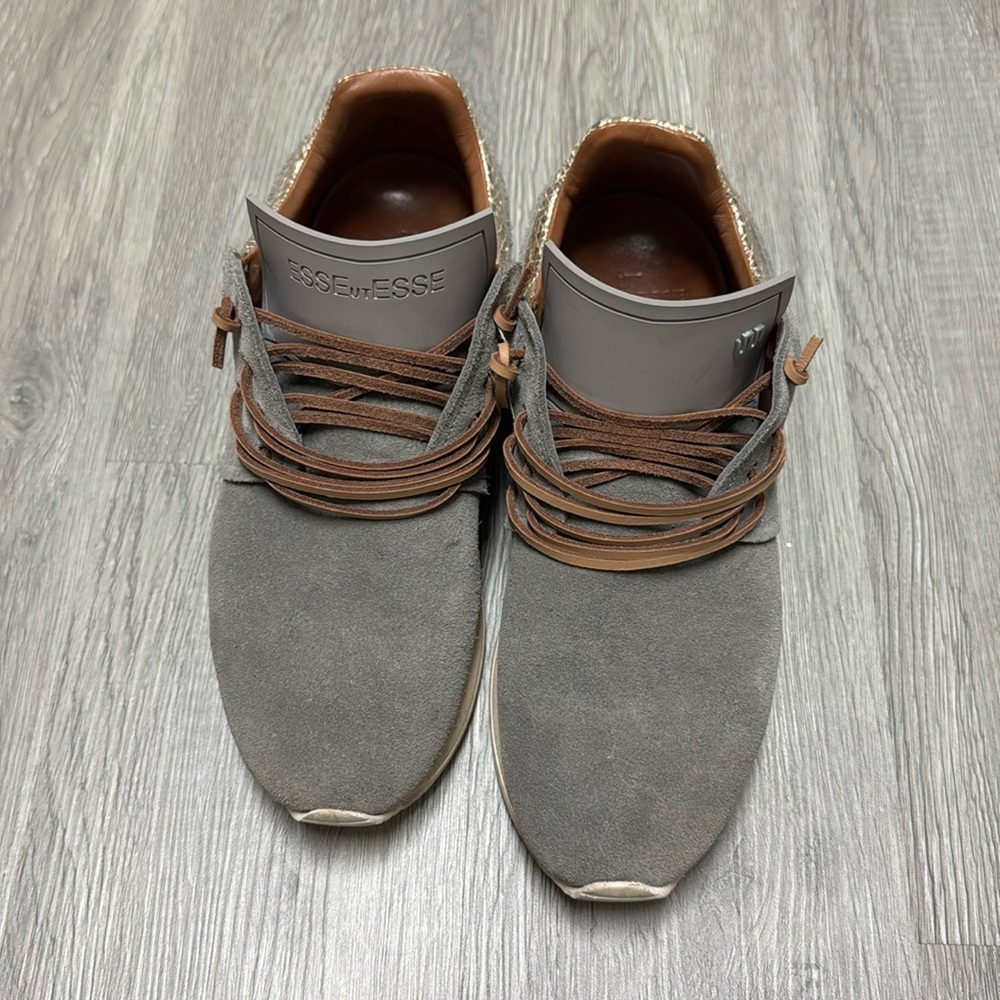Esseutesse sneakers